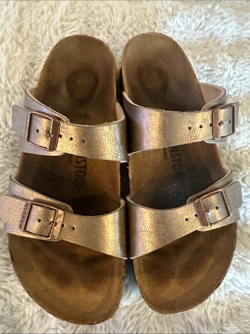 Birkenstock Arizona Metallic Gold Two Strap Sandals Women’s 37.